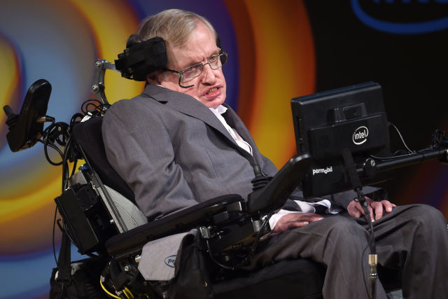 Stephen Hawking a Föld és az emberiség jövőjével kapcsolatos aggodalmairól beszélt