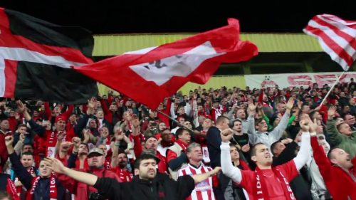 Több mint kétmillió forint értékű bírság Romániában magyarellenes rigmusokért