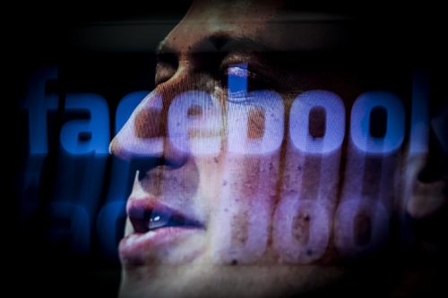 Mark Zuckerberg állítja, hogy a Facebook leszámolt az orosz „trollgyárral”