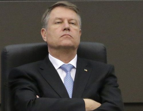 Vesztésre áll az államfő