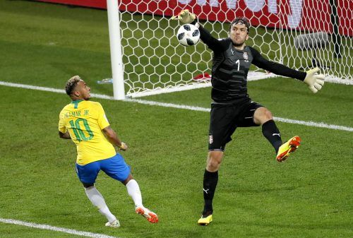Magabiztos győzelemmel jutott nyolcaddöntőbe a brazil válogatott (Videó!)