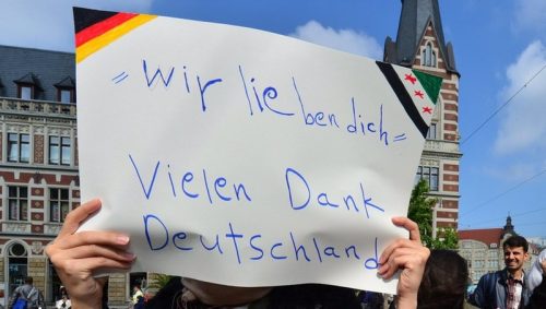 Német pénzen nevelkednek
