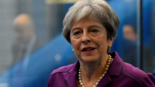 May: nem lesznek előnyben az uniós munkavállalók a brexit után (VIDEÓ)