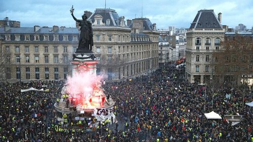 Folytatódtak a zavargások Franciaországban (VIDEÓ)