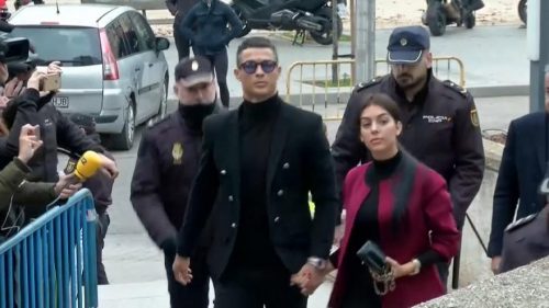 Ronaldo adócsalás miatt a bíróságon (VIDEÓ)