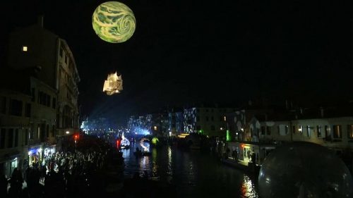 Fantasztikus parádéval nyitott a velencei karneválszezon (VIDEÓ)