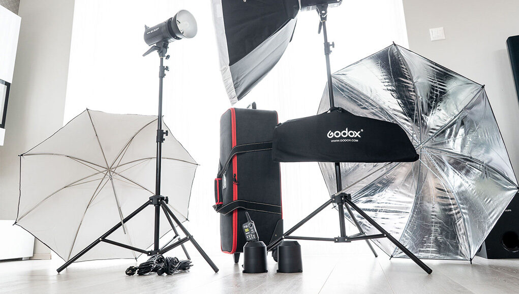 Helyet kérek! – bemutatkozik a Godox SK300II-E stúdióvaku szett