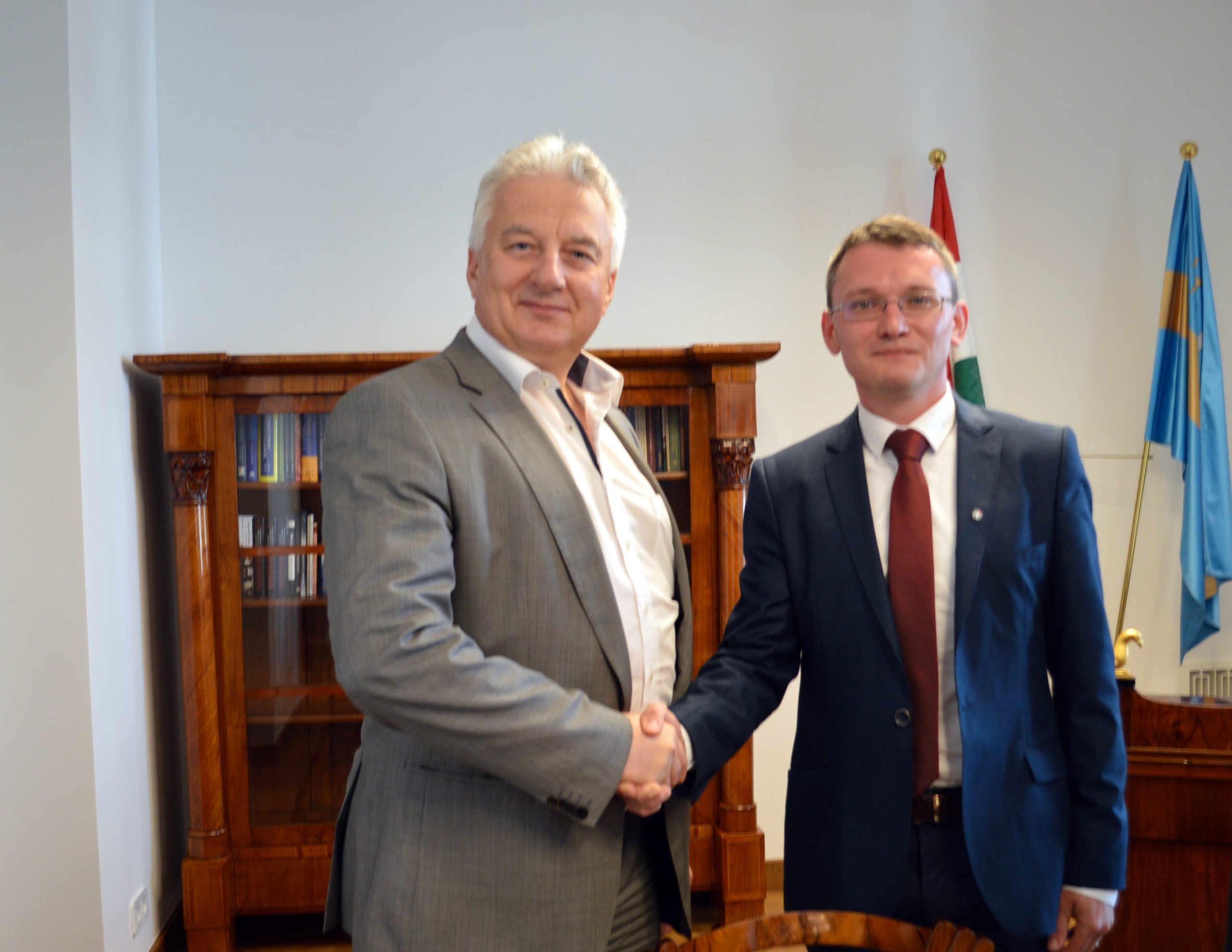 Semjén Zsolt miniszterelnök-helyettessel és Szili Katalin miniszterelnöki megbízottal tárgyalt a Néppárt elnöke