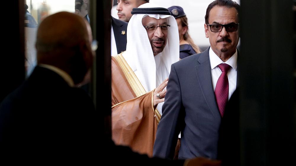 OPEC: marad a csökkentett olajkitermelés (VIDEÓ)