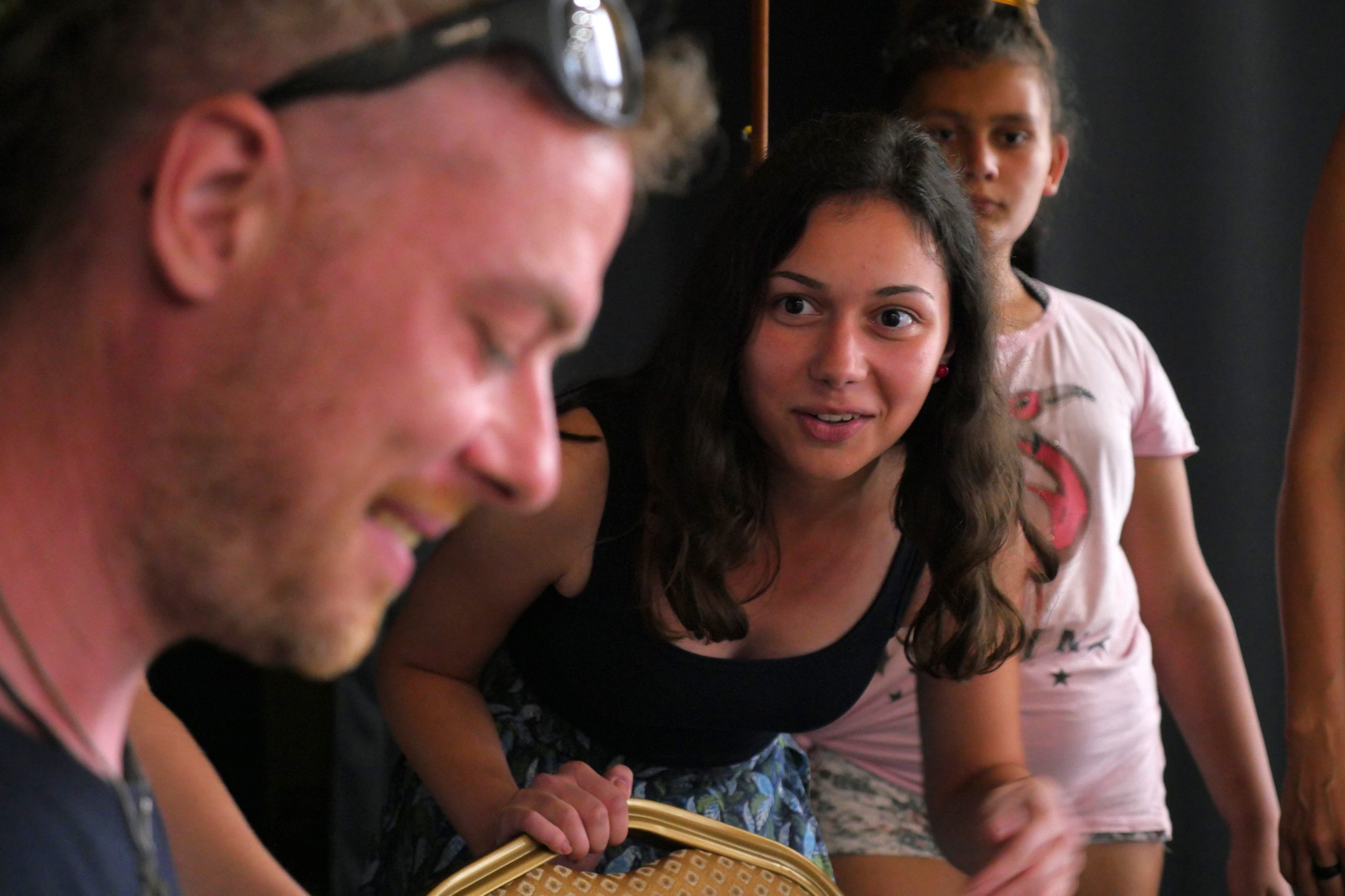 Play! MOBILE – Öt nap. Közösségi színház. Párhuzamos történetek.