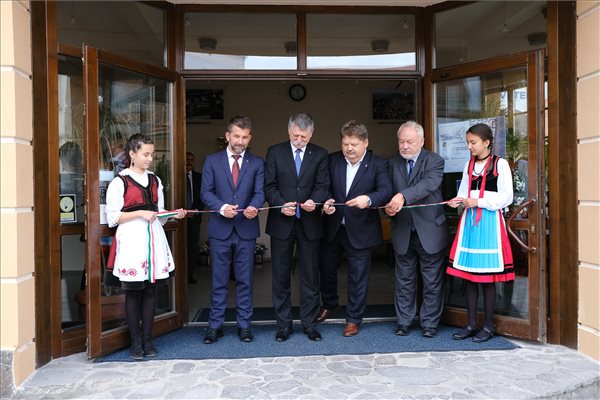 Kövér László: Székelyföldnek történelmi kárpótlás jár Budapestről és Bukarestből egyaránt