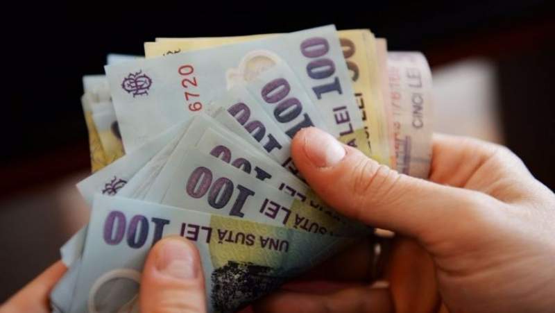 Kormányhatározat-tervezet: 2020. január 1-jétől 2262 lejre nő a minimálbér