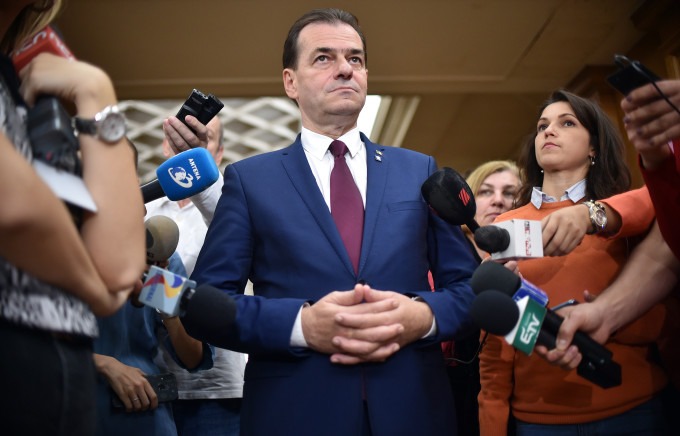 Ludovic Orban: Biztosan elkülönítünk pénzt a brassói reptér befejezésére