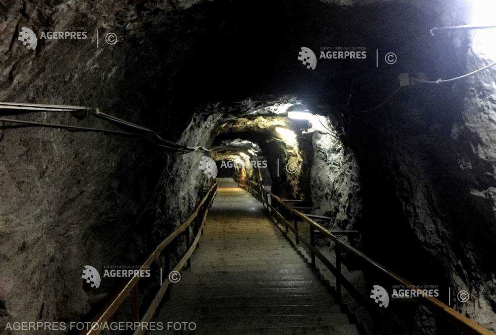 Ismét dolgoznak a parajdi sóbányában, az alkalmazottak ígéretet kaptak az üdülési jegyek biztosítására