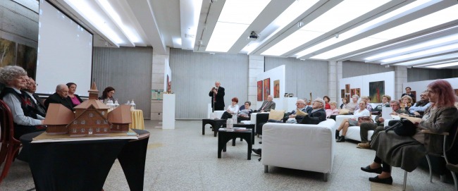 „Hálát adok, hogy az Úrnak eszköze lehettem ” – Bemutatták Berszán Lajos atya portrékötetét