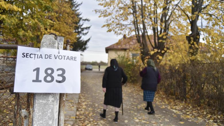 IRES exit poll: Klaus Iohannis – 38,7%, Viorica Dăncilă – 22%, Dan Barna – 16,1%