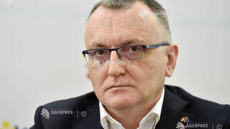 Sorin Cîmpeanu: a 2. félév 12. osztályos tananyaga nem fog szerepelni az egyetemi felvételi követelményei között