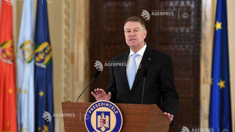 Klaus Iohannis: Valamennyi korlátozás érvényben marad az ünnepek alatt; nem játszunk az emberek életével