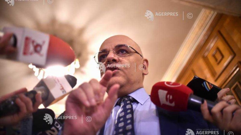 Raed Arafat: A házi készítésű védőmaszkokat minden használat után ki kell mosni és vasalással fertőtleníteni