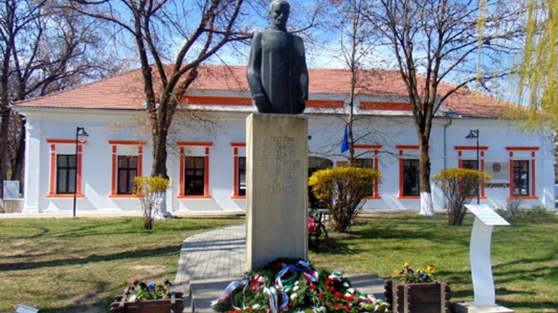 A tibetisztika megalapozója