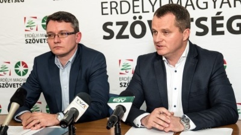 Válságkezelés helyett értelmetlen politikai torzsalkodás az ismét egységes baloldal és a kormány között