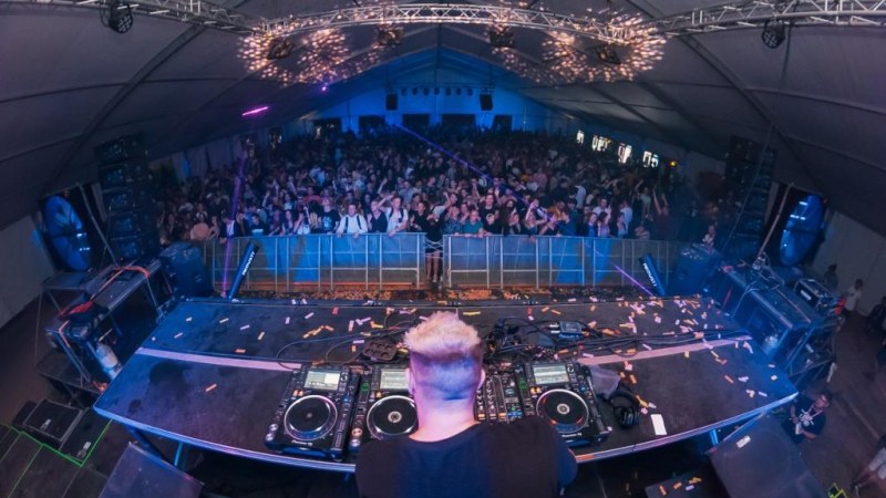 Kik lesznek az új erdélyi sztárok? – Közel százezren szavaztak a VIBE tehetségkutatójának versenyzőire