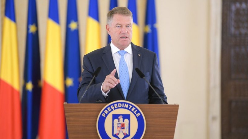 Klaus Iohannis bejelentette, hogy egy hónappal meg fogják hosszabbítani a szükségállapotot