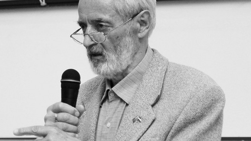 Búcsúzunk az Orbán Balázs-díjas Beder Tibortól