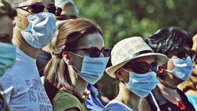 Jóváhagyta a parlament a veszélyhelyzet bevezetését