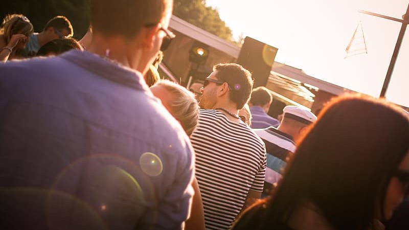 A teraszokon nem lesz kötelező a lázmérés