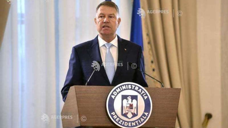 Iohannis: Június 15-e után kinyitnak a bevásárlóközpontok, a magánóvodák és bölcsődék