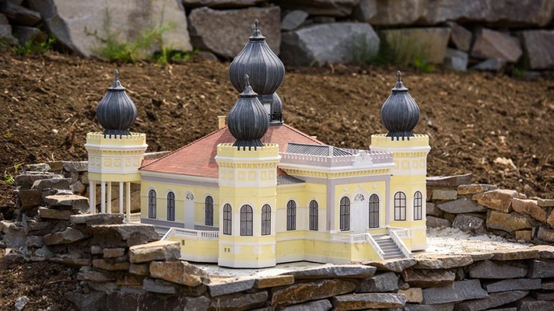 Mini Erdély-parkot nyitnak szombaton a székelyföldi Szejkefürdőn