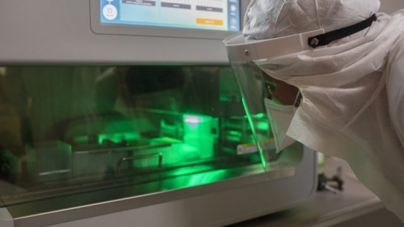 Romániában átlagosan két hétbe telik egy saját kezdeményezésű teszt elvégzése