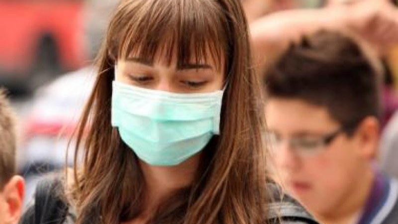 Romániában exponenciálisan terjed a járvány, újabb korlátozásokat vezetnek be