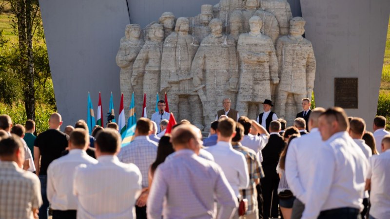 Az új magyar egységet méltatták kampányindítójukon az EMSZ vezetői