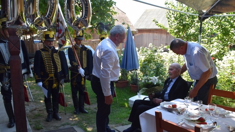 Százéves volt hadifoglyot köszöntöttek Kézdisárfalván