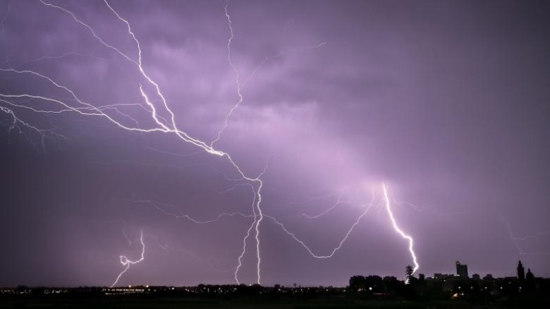 ANM: Elsőfokú viharriasztás 19 megyére