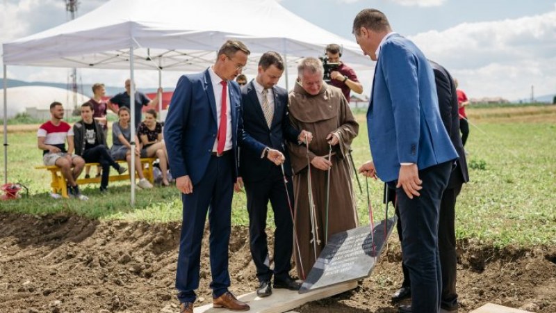Letették az ökölvívó sportközpont alapkövét Gyergyószentmiklóson