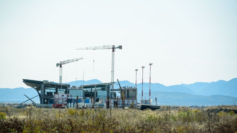 Gazdasági, turisztikai fellendülés (vidombáki repülőtér)