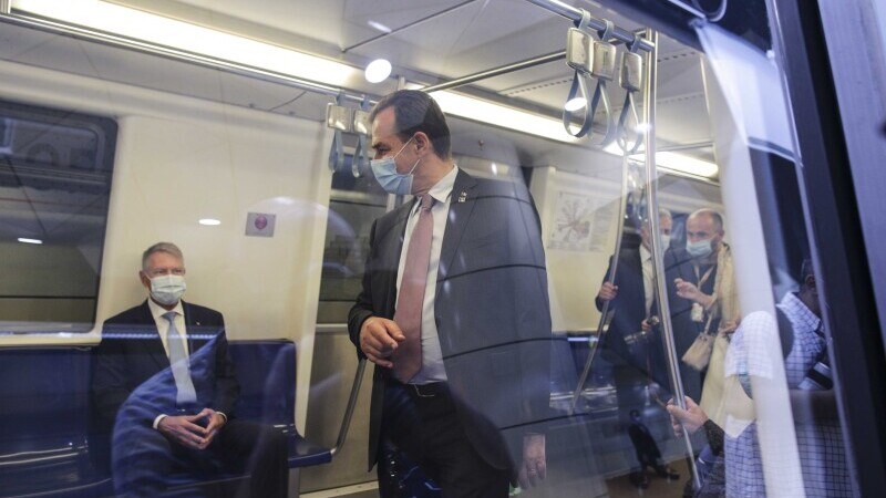 Bukarestben ötéves késéssel felavatták a rendszerváltás utáni első új metróvonalat