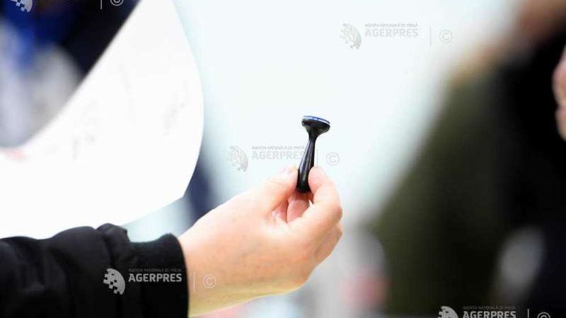 BEC: A mozgóurnának 21 órakor a választási helyiségben kell lennie