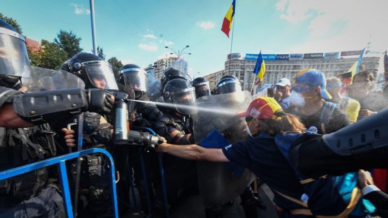Tervezet: Augusztus 10-e, a román állampolgárok méltóságának, a korrupcióellenes harc, a visszaélések és az igazságtalanság elleni küzdelem napja