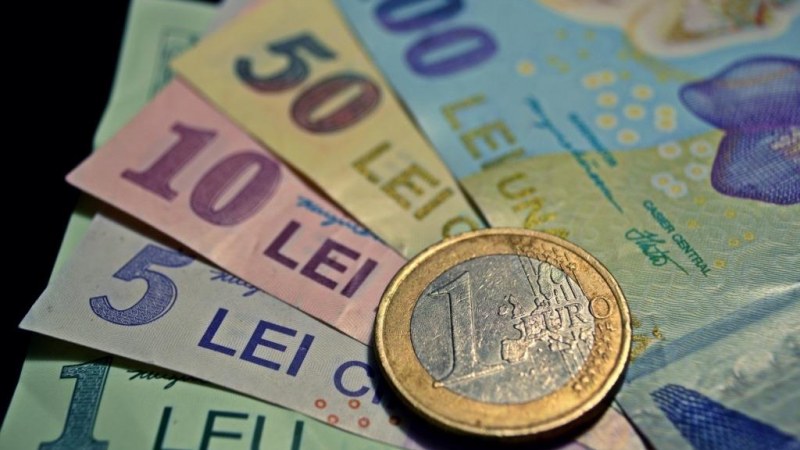 A lej 1,6 százalékot veszített az értékéből az euróhoz viszonyítva 2021-ben
