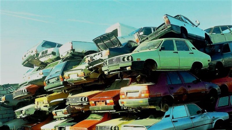 Október 30-áig fogadják a jogi személyek jelentkezését a Roncsautó és a Roncsautó Plusz program keretében