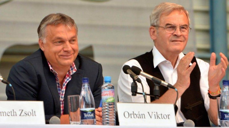A fideszes államtitkár szerint „nemzetárulást követnek el” Tőkés Lászlóék (VIDEÓ)