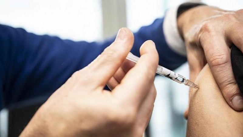 Nelu Tătaru: Eddig 3 millió adag influenza elleni oltóanyagra szerződött az egészségügyi minisztérium