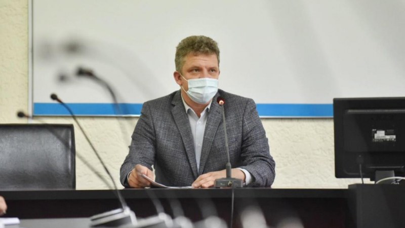 Bezár az Ócskapiac és a Mircea Birău uszoda (Marosvásárhely)