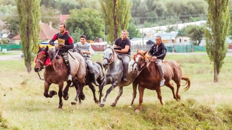 Több érdeklődőt vonzott az őrkői cigánytalálkozó