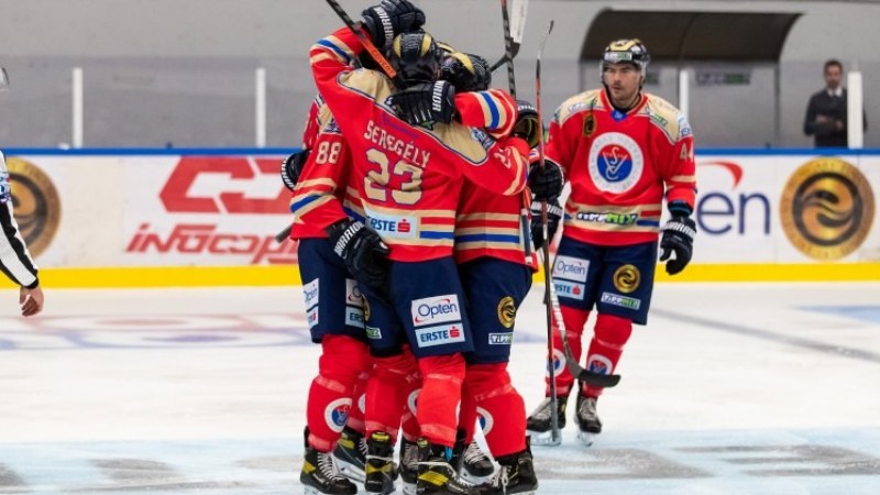 Jégkorong Erste Liga – kikapott a Gyergyói Hoki Klub, Újpesten nyert a Brassó