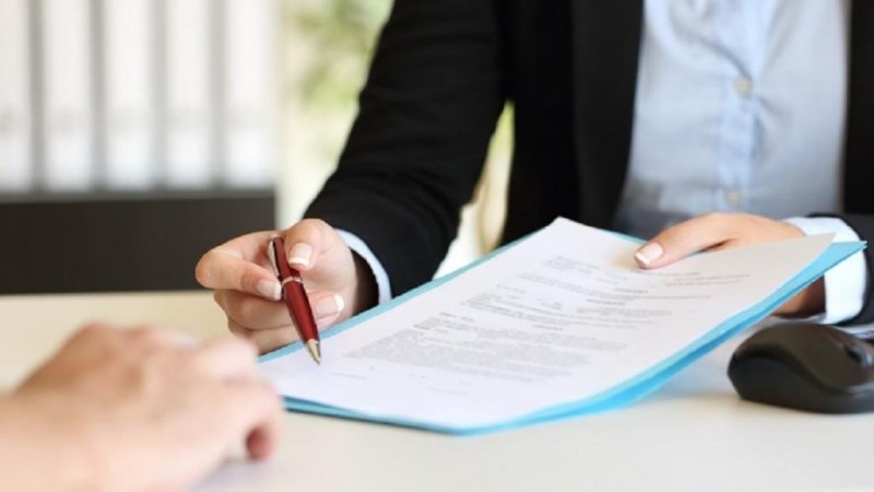 Több mint 481 ezer munkahely szűnt meg Romániában a járvány miatt